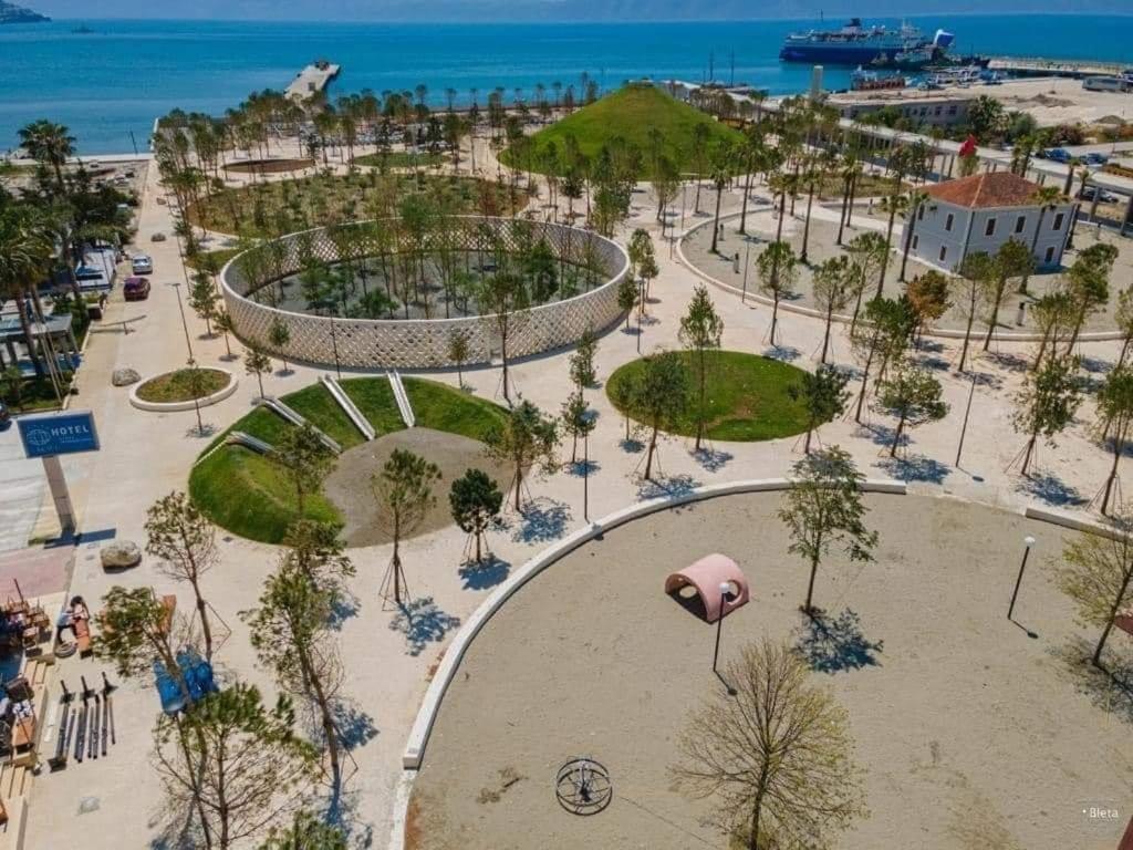 Lovely Place. Close To Beach & Boulevard Влёра Экстерьер фото
